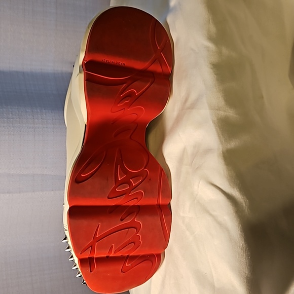 Christian Louboutin sneakers - Picture 9 of 12